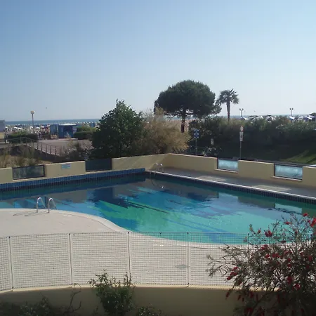 Daire Homely With Great View And Pool Bibione