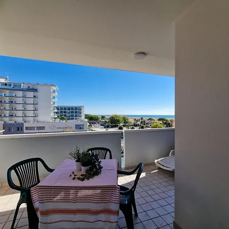 Homely With Great View And Pool Daire