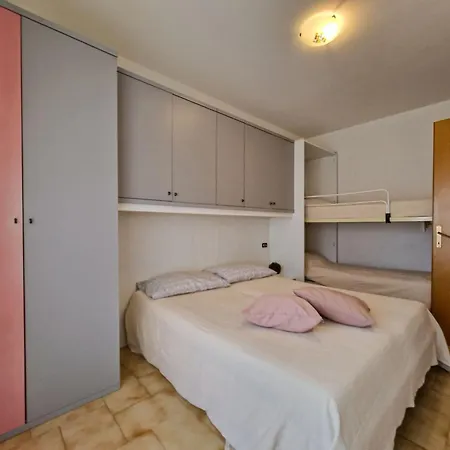 Homely With Great View And Pool Daire