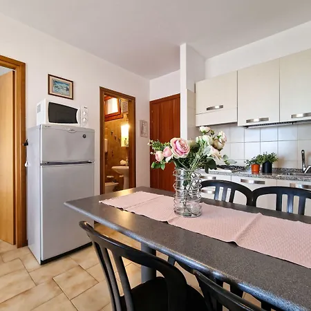 Apartment Homely With Great View And Pool